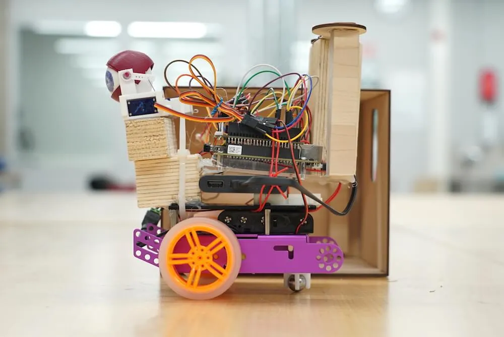 Moving Instrumentbot view 3