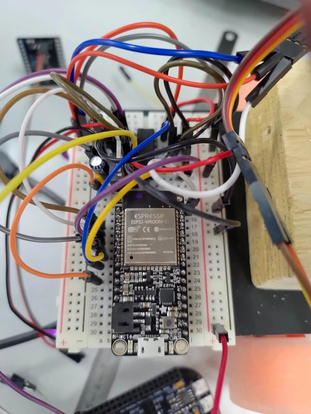 ESP32 inside instrumentbot